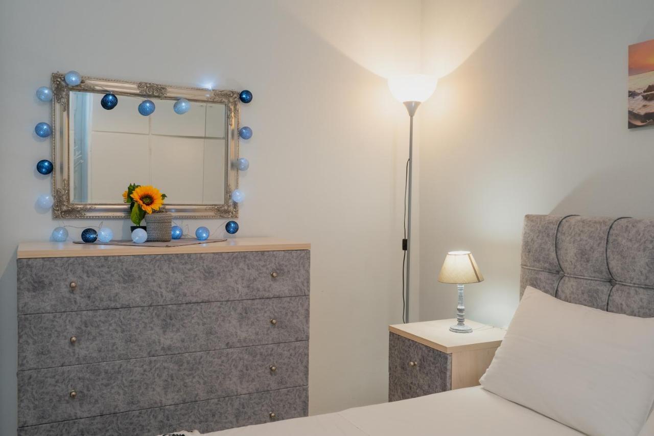 Comfy Apt Next To Metro Αθήνα Εξωτερικό φωτογραφία
